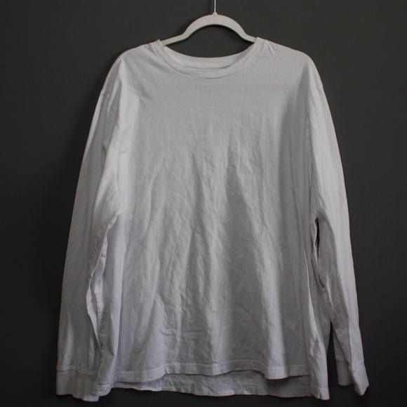 White long sleeve - Picture 1 of 2